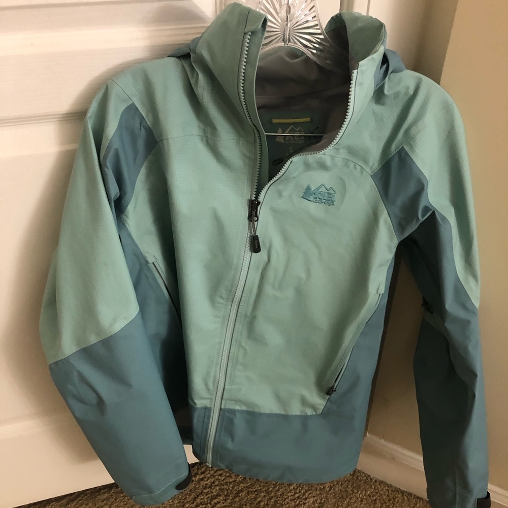 Teal Women’s REI Co-Op Gortex Rain Jacket